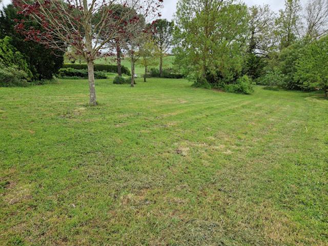 Vente Terrain constructible 1072 m2 Aureville