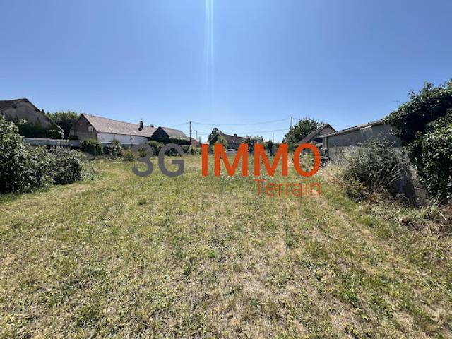 Vente Terrain constructible 1078 m2 Cherisy