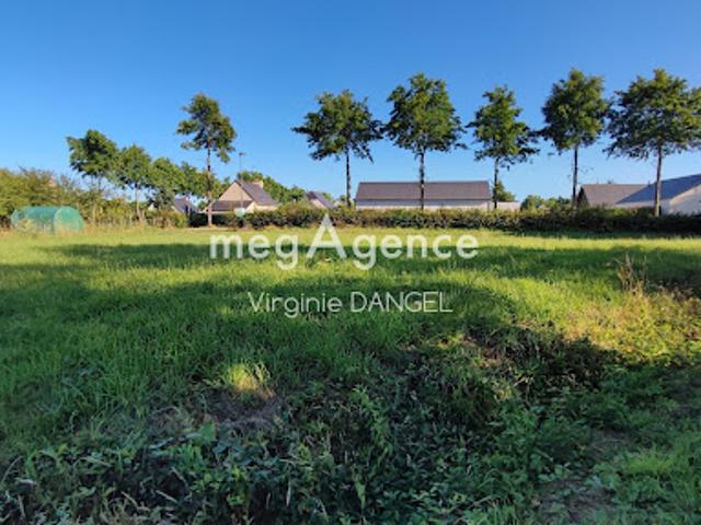 Vente Terrain constructible 1086 m2 Saint Guyomard
