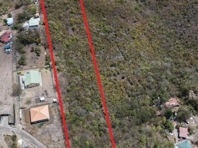 Vente Terrain constructible 10000 m2 Marin
