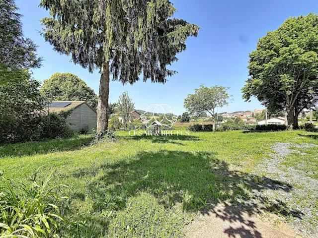 Vente Terrain constructible 1000 m2 Belmont de la Loire