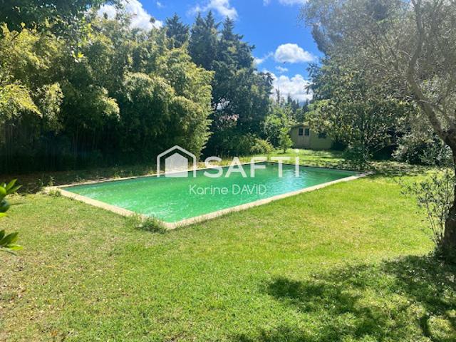 Vente Terrain constructible 1000 m2 Bouc Bel Air