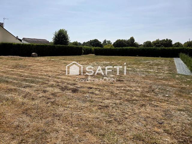 Vente Terrain constructible 1016 m2 Distré