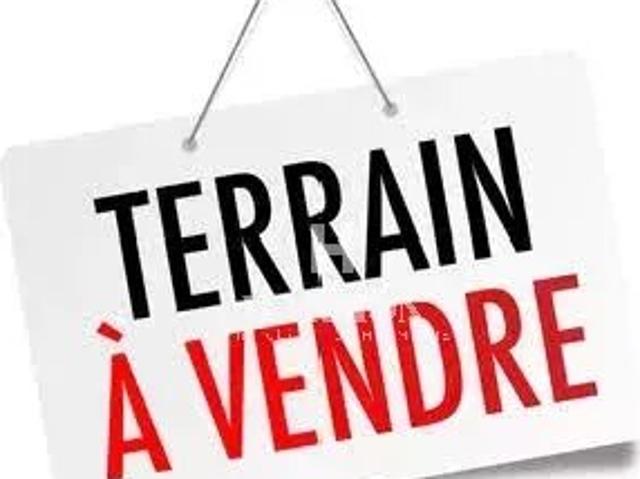 Vente Terrain constructible 1036 m2 Laroin
