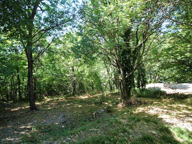 Vente Terrain constructible 1244 m2 Barret de Lioure