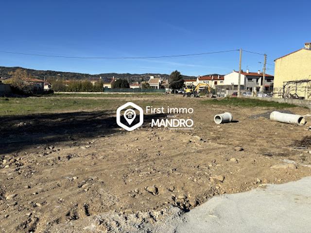 Vente Terrain constructible 1213 m2 Ille sur Têt