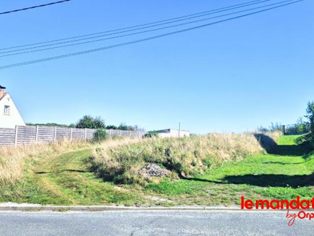 Vente Terrain constructible 1344 m2 Beautor