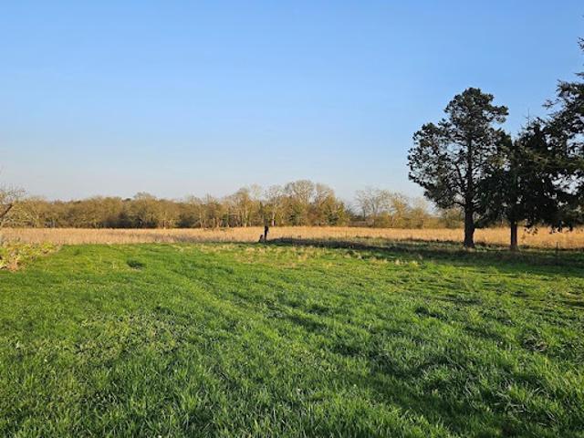 Vente Terrain constructible 1360 m2 Peillac