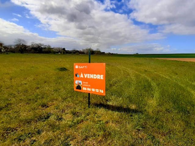 Vente Terrain constructible 1300 m2 Champigny en Rochereau