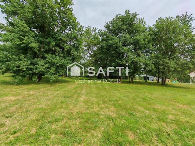 Vente Terrain constructible 1311 m2 La Chapelle Saint Sauveur