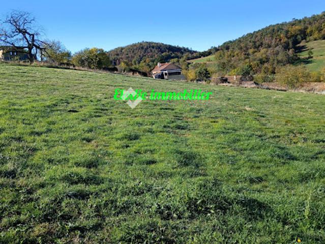 Vente Terrain constructible 1486 m2 Saint Laurent Chabreuges
