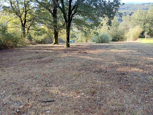 Vente Terrain constructible 1435 m2 Burlats