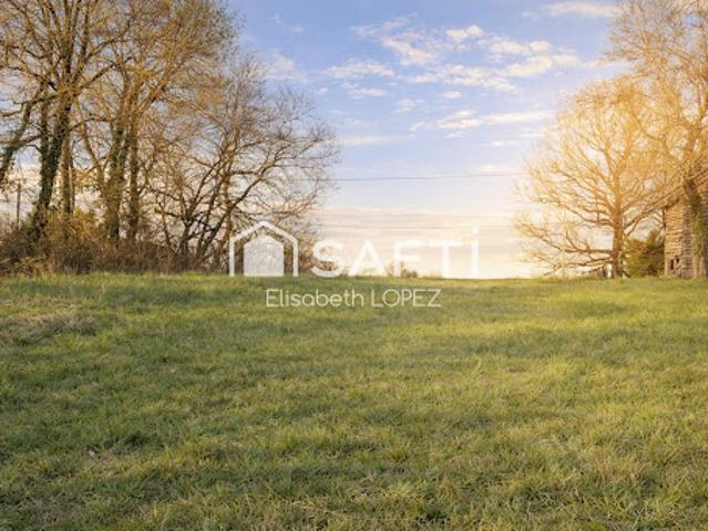 Vente Terrain constructible 1750 m2 Saint Cirq