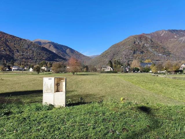 Vente Terrain constructible 1787 m2 Montauban de Luchon