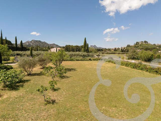 Vente Terrain constructible 2090 m2 Eygalières