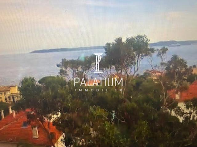 Vente Terrain constructible 2000 m2 Sainte Maxime