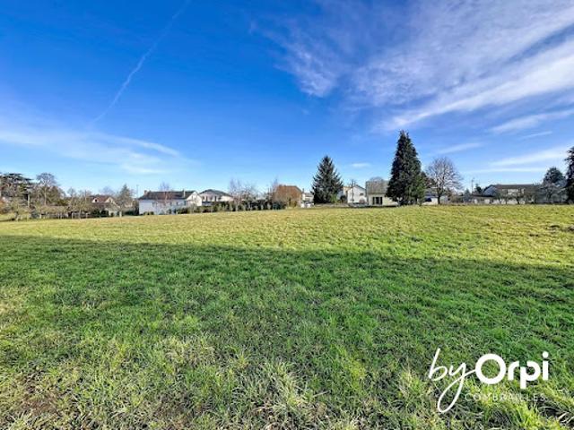 Vente Terrain constructible 2035 m2 Saint Gervais d'Auvergne