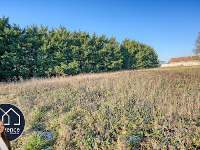 Vente Terrain constructible 2213 m2 Châteauneuf en Thymerais