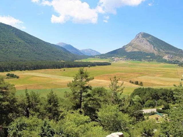 Vente Terrain constructible 2353 m2 Caille