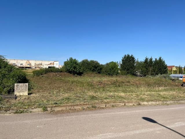 Vente Terrain constructible 2374 m2 Semur en Auxois