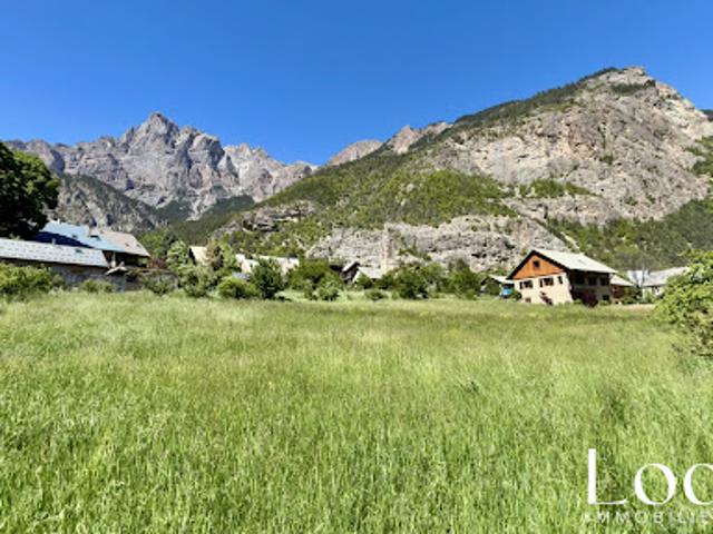 Vente Terrain constructible 2727 m2 Vallouise Pelvoux
