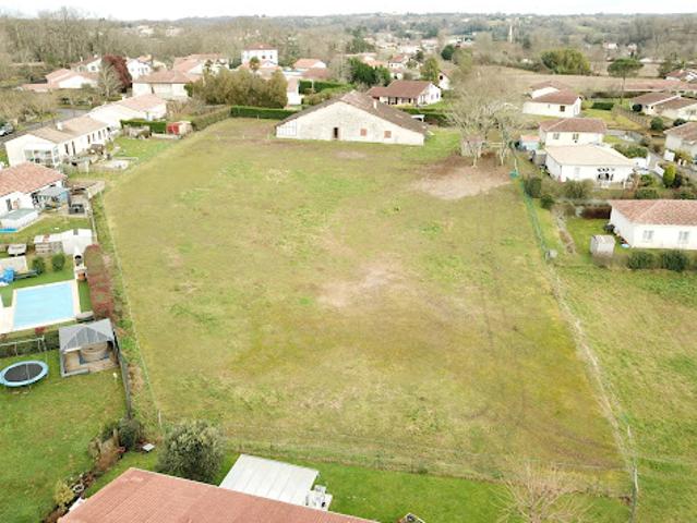 Vente Terrain constructible 2934 m2 Pouillon