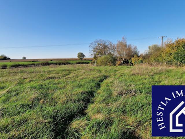 Vente Terrain constructible 3373 m2 Courcelles lès Semur