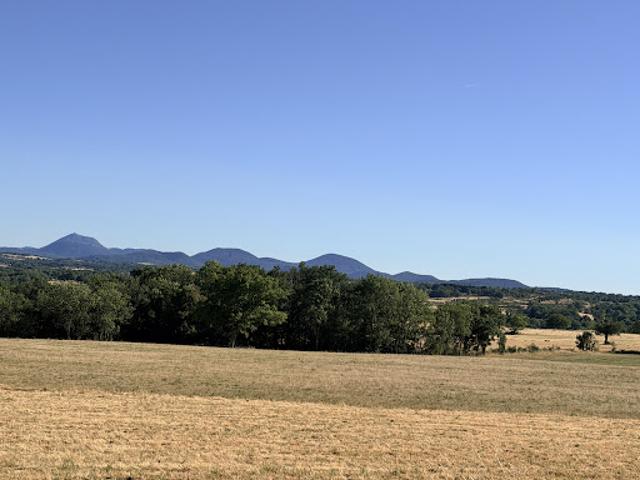 Vente Terrain constructible 3338 m2 Combronde