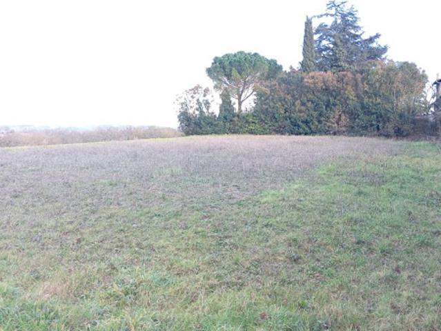 Vente Terrain constructible 374 m2 Montbrun Lauragais