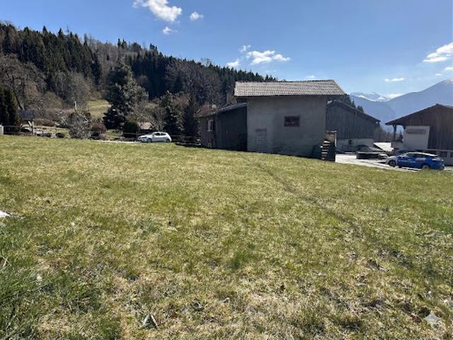 Vente Terrain constructible 400 m2 Chatillon sur cluses