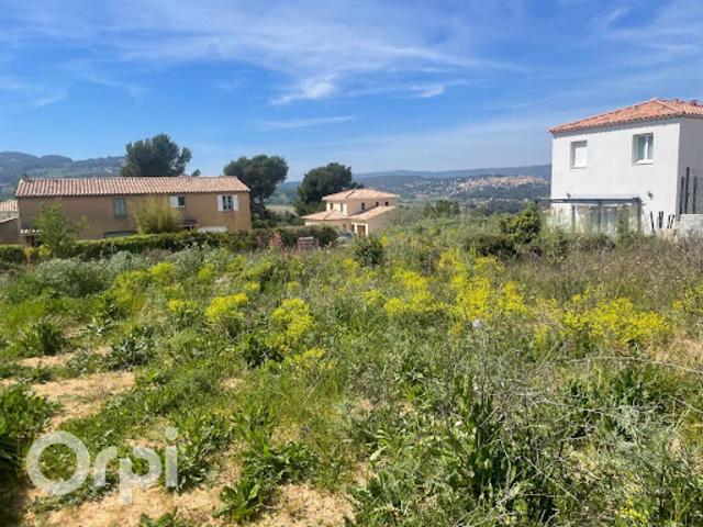 Vente Terrain constructible 402 m2 Le Castellet