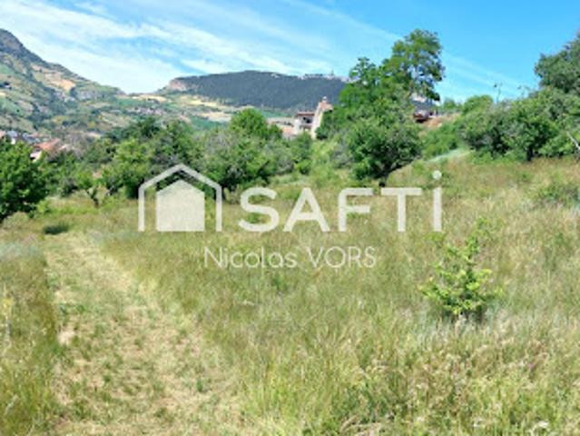 Vente Terrain constructible 4298 m2 La Cresse