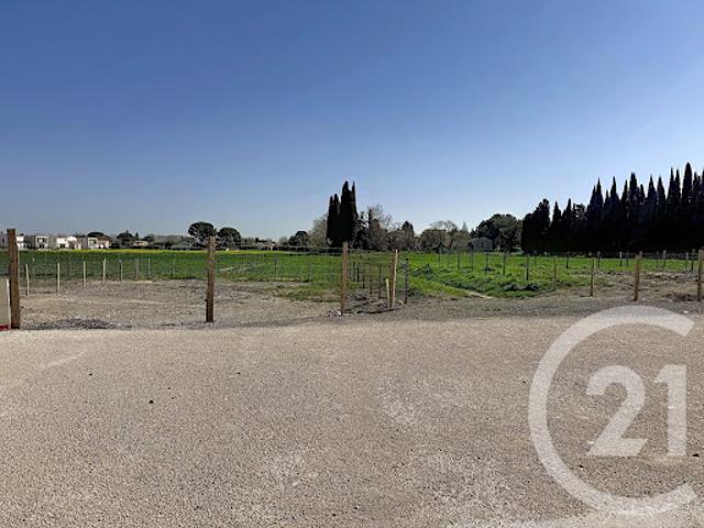 Vente Terrain constructible 444 m2 Saint Etienne du Grès