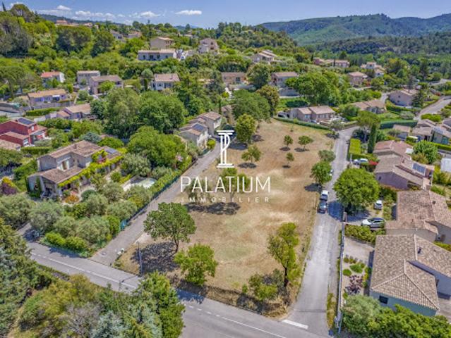 Vente Terrain constructible 485 m2 Gréoux les Bains