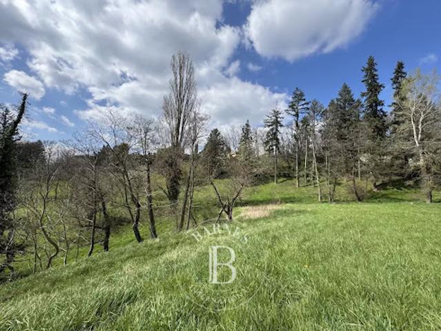 Vente Terrain constructible 5318 m2 Limonest