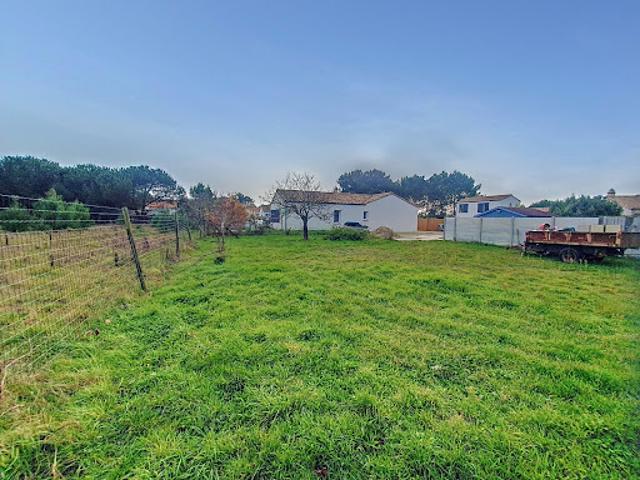 Vente Terrain constructible 563 m2 Saint Hilaire de Riez