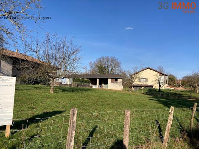 Vente Terrain constructible 579 m2 Saint Didier d'Aussiat