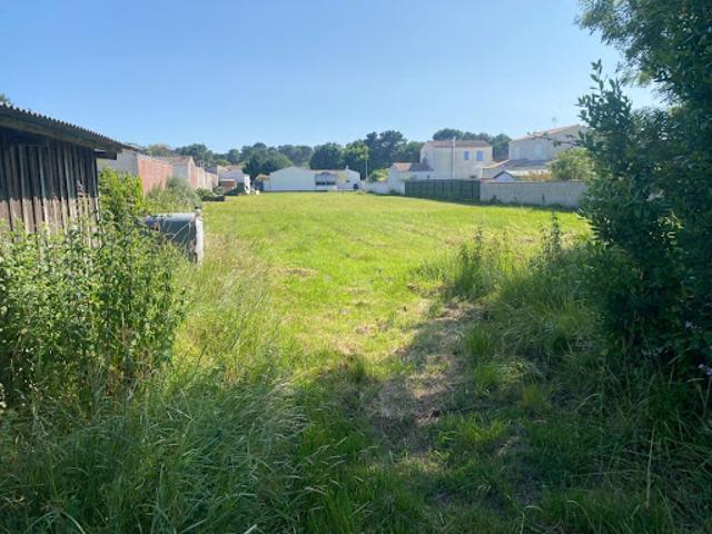 Vente Terrain constructible 585 m2 Le Grand Village Plage
