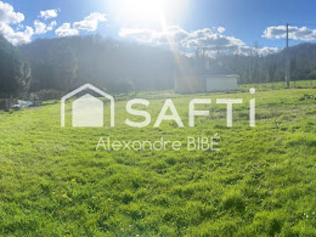 Vente Terrain constructible 600 m2 Montaut