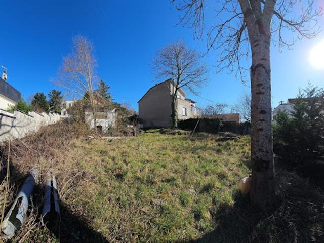 Vente Terrain constructible 639 m2 Chennevieres sur marne