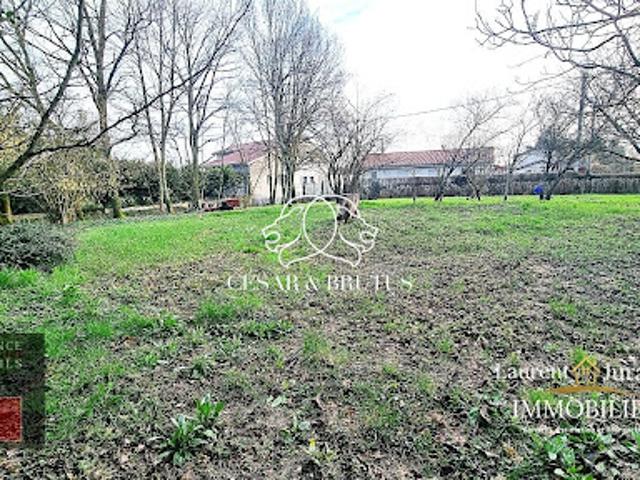 Vente Terrain constructible 670 m2 Mogneneins
