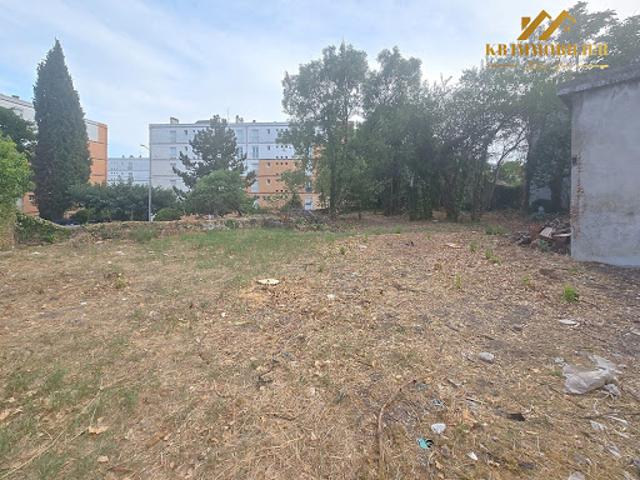Vente Terrain constructible 670 m2 Privas