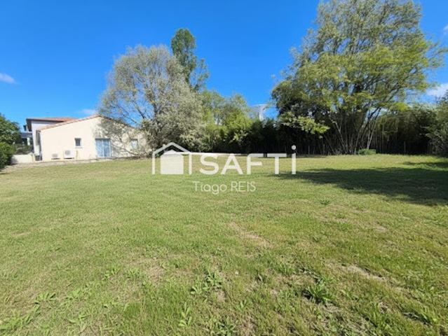 Vente Terrain constructible 687 m2 Seysses