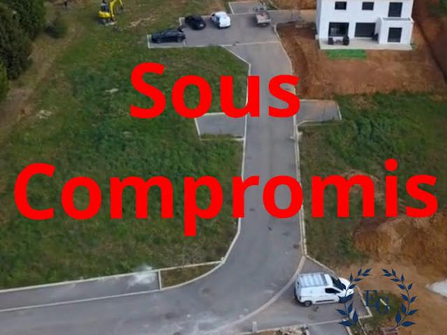 Vente Terrain constructible 698 m2 Meyreuil