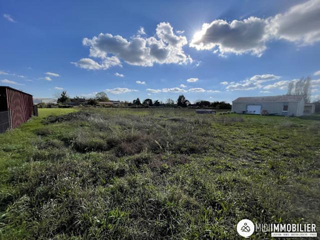 Vente Terrain constructible 699 m2 Albi
