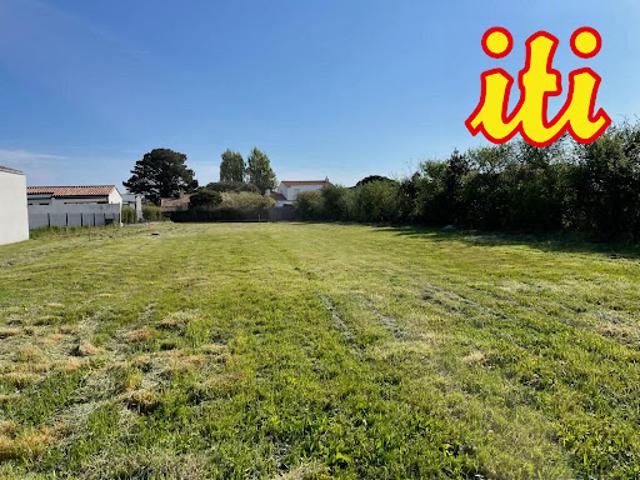 Vente Terrain constructible 699 m2 Chateau d'olonne