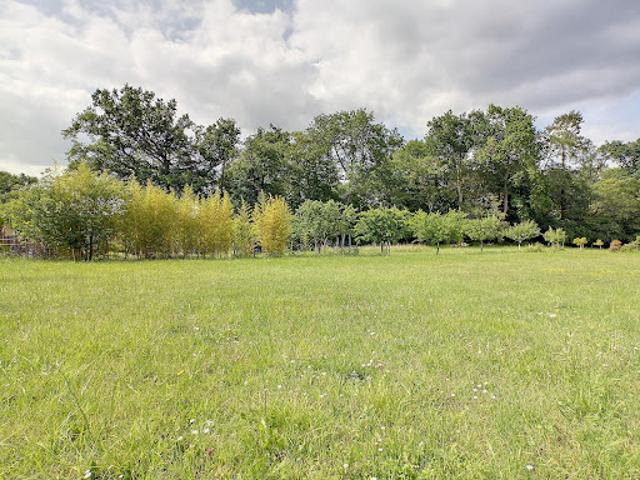 Vente Terrain constructible 6905 m2 Fargues Saint Hilaire