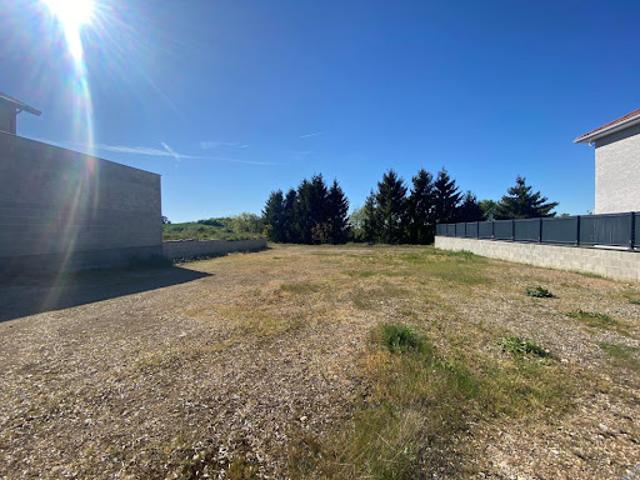 Vente Terrain constructible 692 m2 Annoisin Chatelans