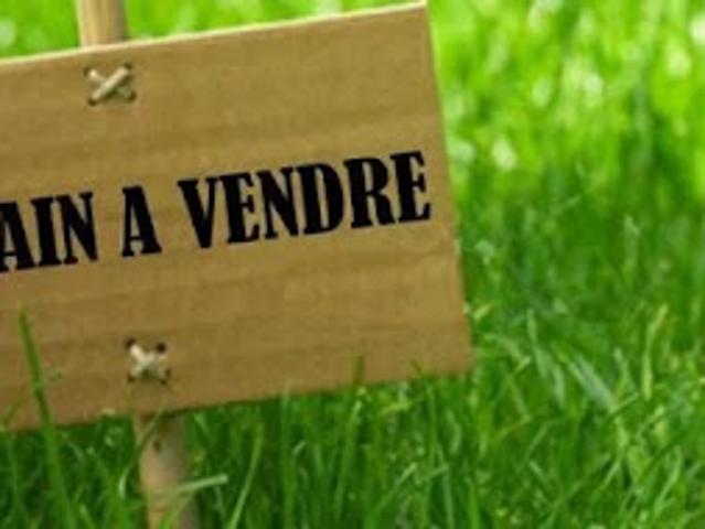 Vente Terrain constructible 700 m2 Desvres