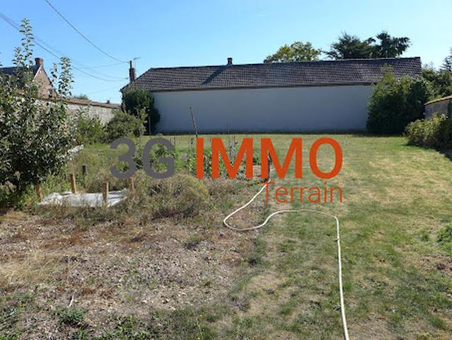 Vente Terrain constructible 717 m2 Broué